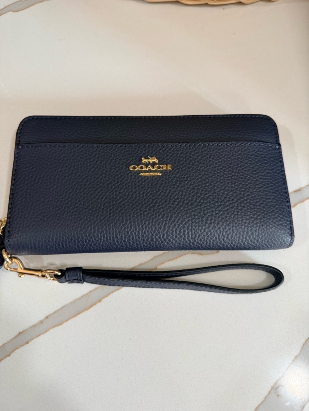 NWT Coach Midnight Blue Wallet ✨ Sleek, Chic & Must-Have 💙